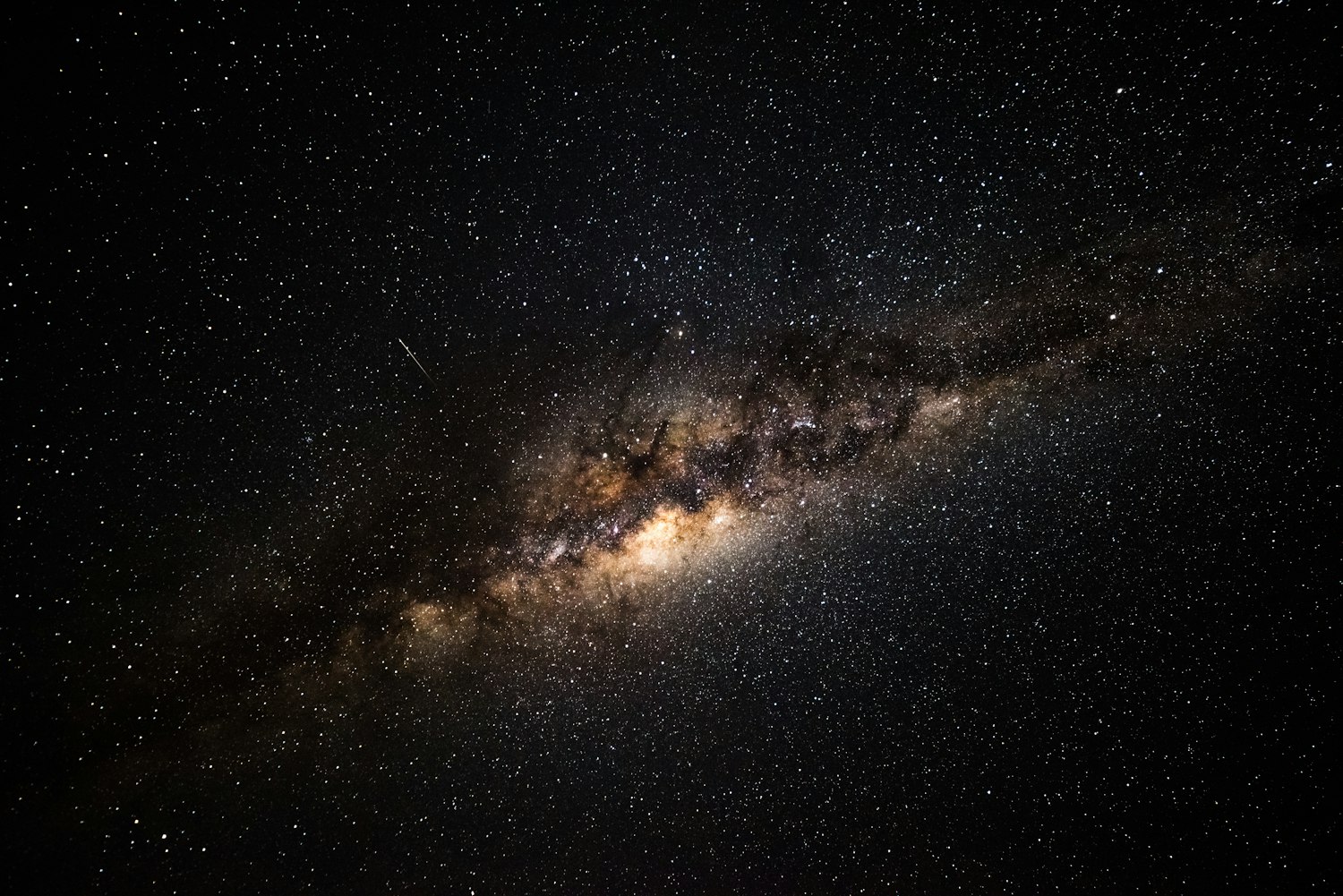 星空图片壁纸，把整个宇宙搬进你的手机屏幕